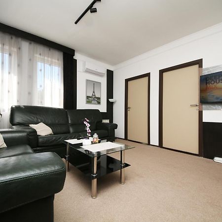Citadela Suites - Free Parking Сараево Экстерьер фото