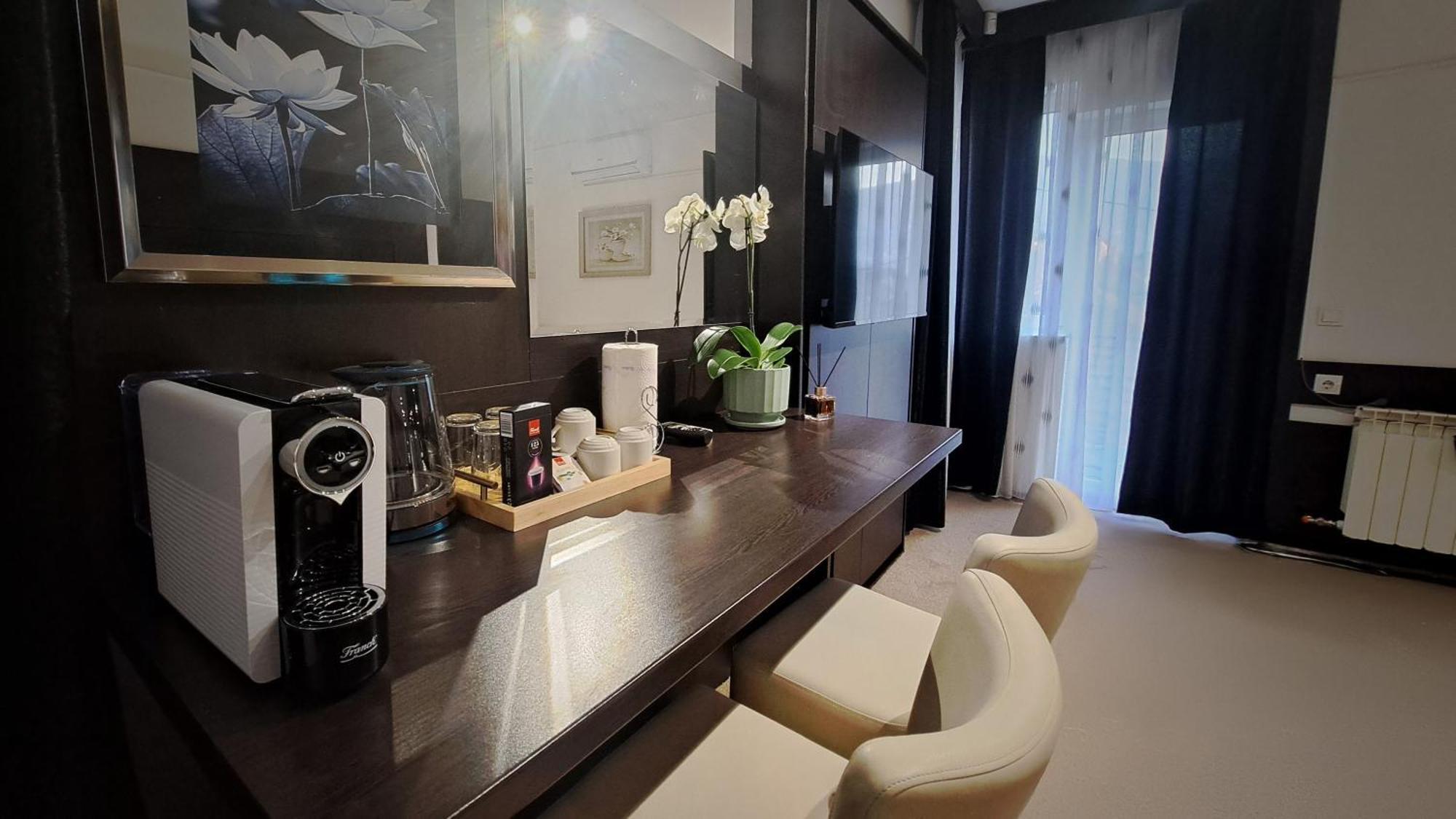Citadela Suites - Free Parking Сараево Экстерьер фото
