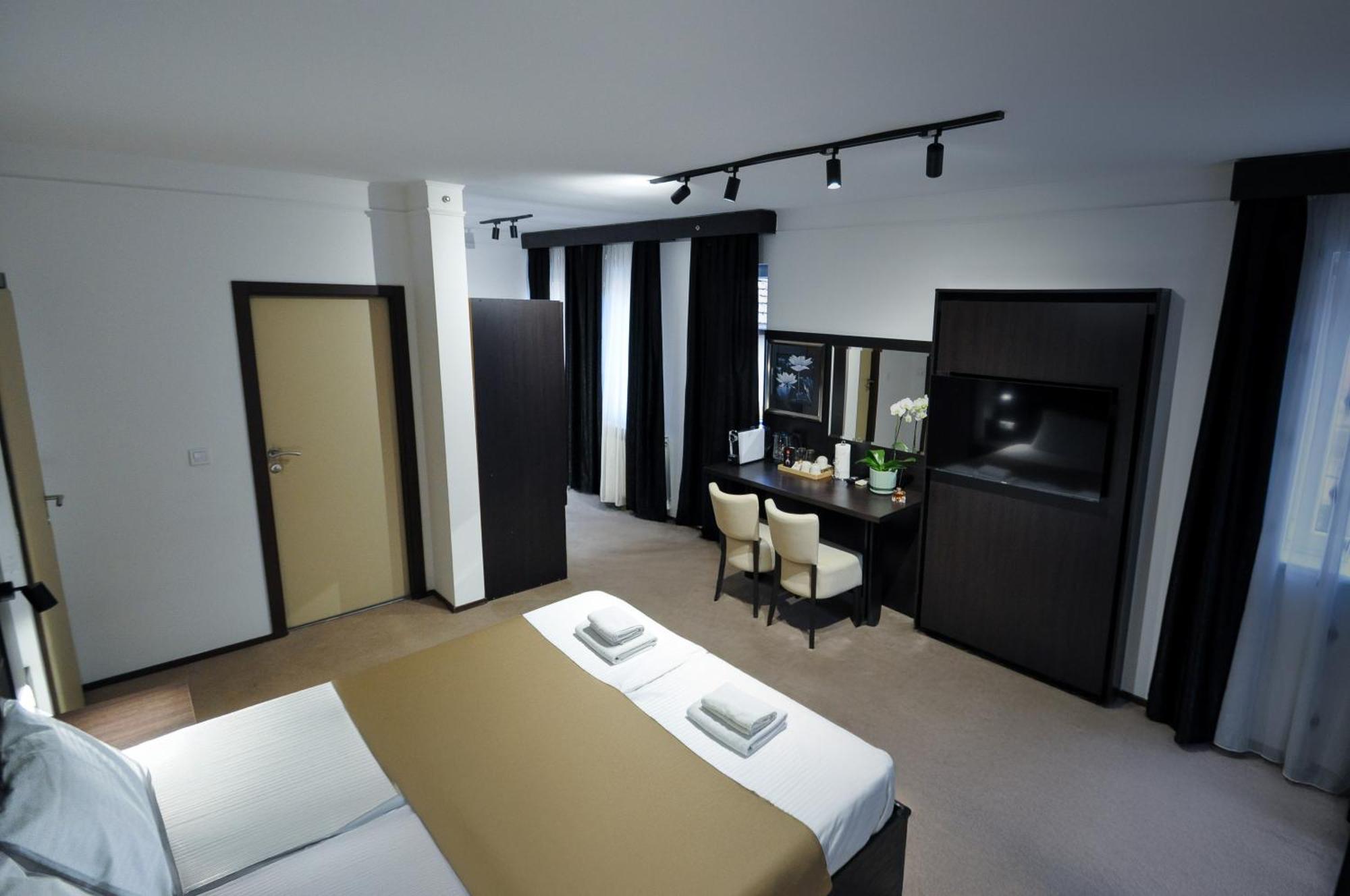 Citadela Suites - Free Parking Сараево Экстерьер фото